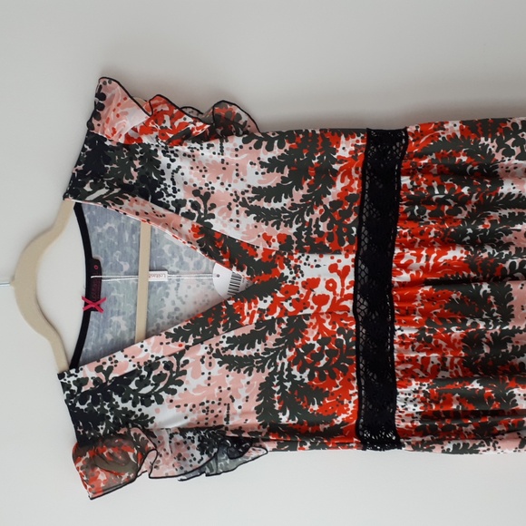 Lolitas & L dress - Picture 3 of 7